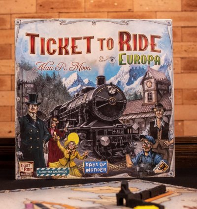 Ticket to Ride: Europa - Jogo de Tabuleiro para Família, 2 a 5 Jogadores